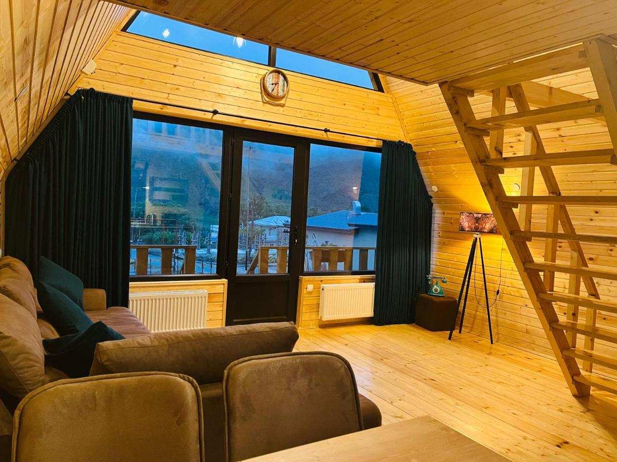 Cottage Carpe Diem Степанцмінда Екстер'єр фото